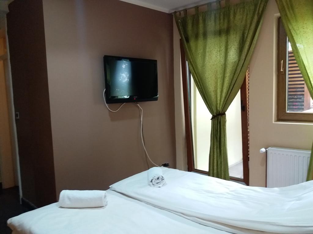 Hotel Vila Hayat Saraybosna Dış mekan fotoğraf