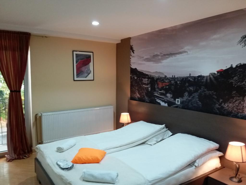 Hotel Vila Hayat Saraybosna Dış mekan fotoğraf