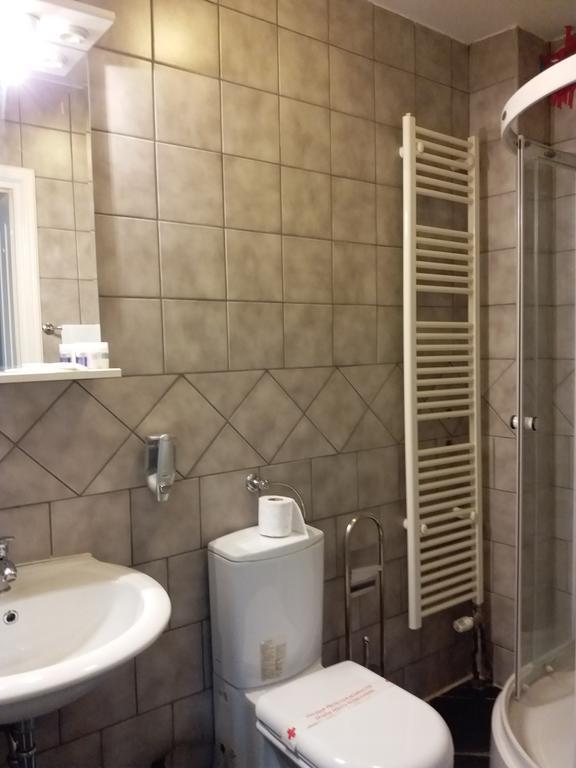 Hotel Vila Hayat Saraybosna Oda fotoğraf