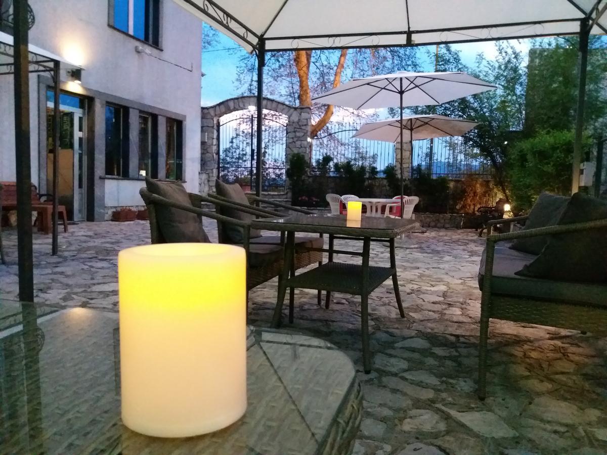 Hotel Vila Hayat Saraybosna Dış mekan fotoğraf